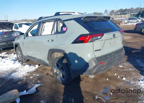 2022 Toyota Rav4 Xle z USA, uszkodzony, nr VIN 2T3P1RFV0NW250392